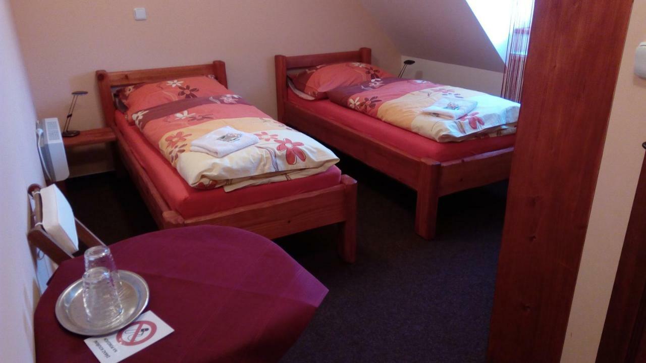 Penzion Kelt Hotel Zátor Kültér fotó